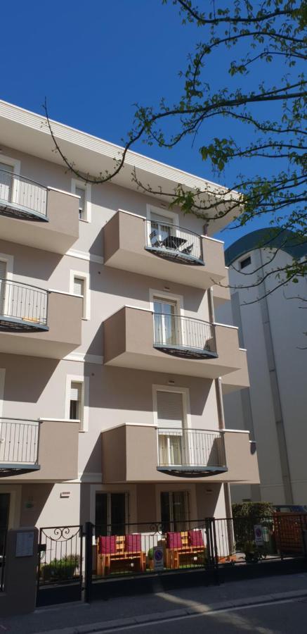 Residence L'Appartamento Rimini Extérieur photo